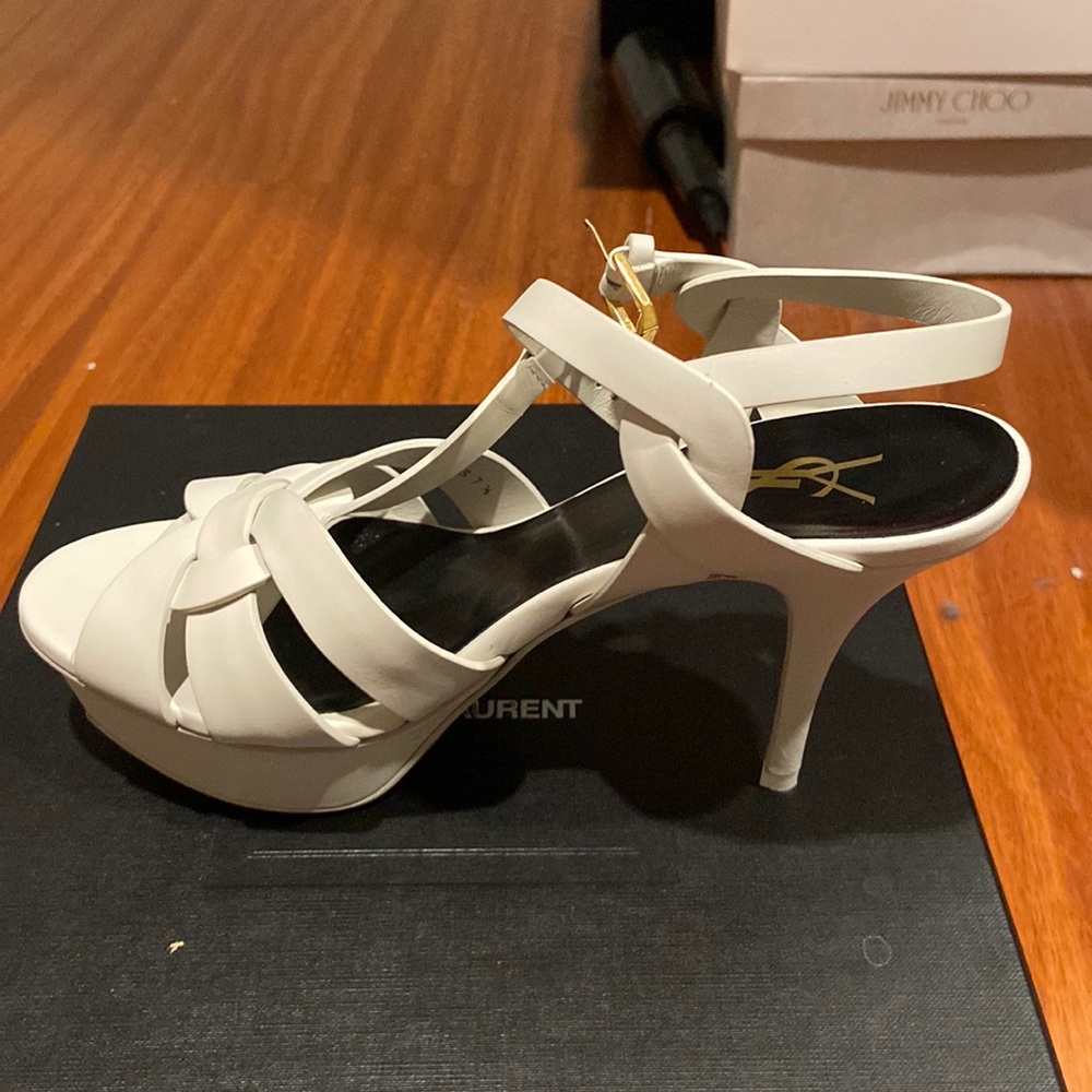 saint Laurent Tribute pumps brand new unworn